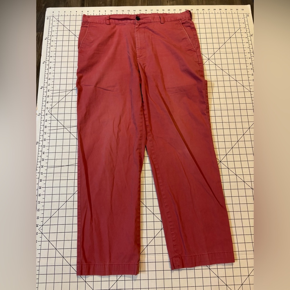 346 Brooks Brothers Men’s Size 36/30 Pink Chino Pants